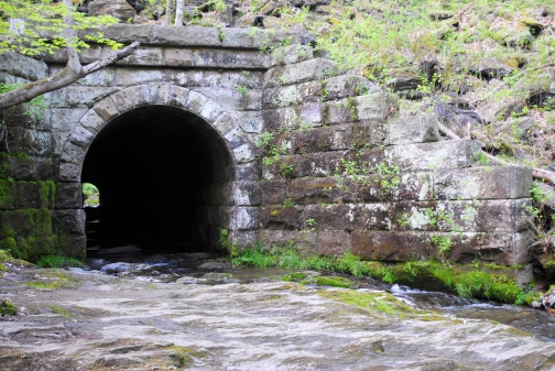 PA railroad aquaduct.jpg